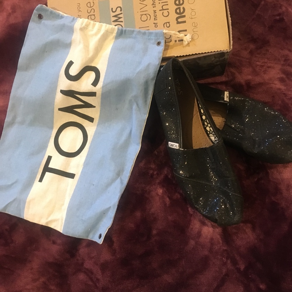 Black Toms